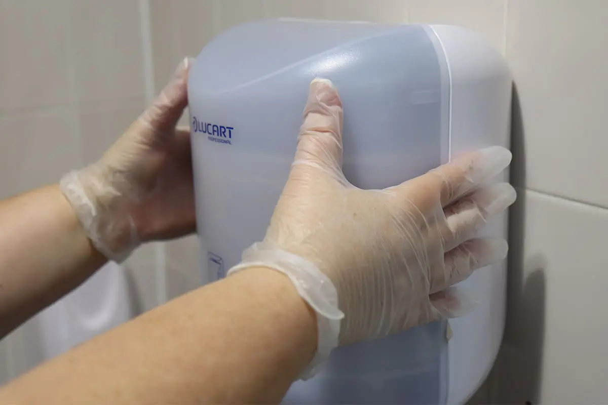 Benefits of Choosing Our Washroom Hygiene Services